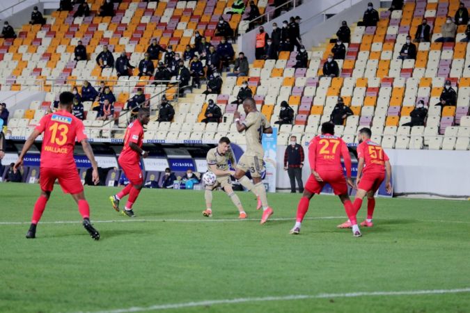 Süper Lig: Yeni Malatyaspor: 1 - Fenerbahçe: 1 (Maç sonucu) 14