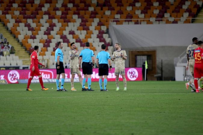 Süper Lig: Yeni Malatyaspor: 1 - Fenerbahçe: 1 (Maç sonucu) 26