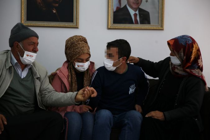 Gaziantep'te polisin ikna çalışması sonucu teslim olan terörist ailesiyle buluşturuldu 8