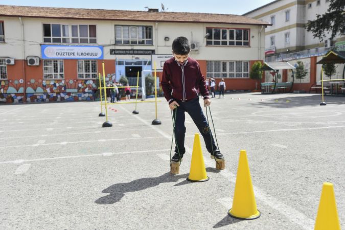Gaziantep'te dezavantajlı mahallenin "koleji andıran" okulu dikkati çekiyor 16