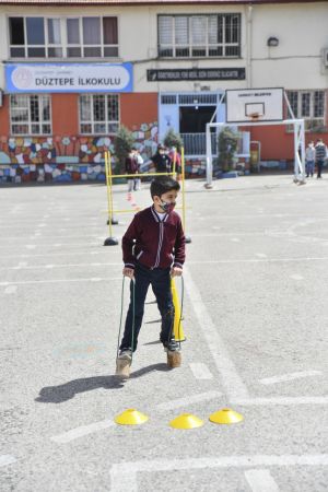 Gaziantep'te dezavantajlı mahallenin "koleji andıran" okulu dikkati çekiyor 21