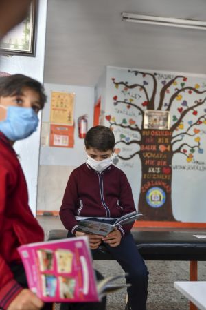 Gaziantep'te dezavantajlı mahallenin "koleji andıran" okulu dikkati çekiyor 27
