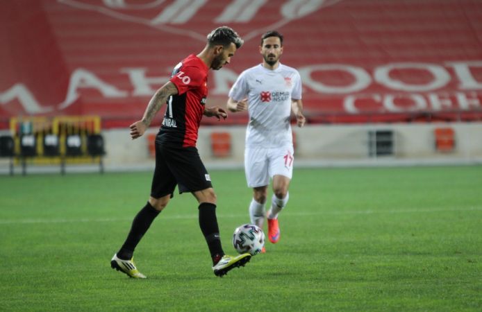 Süper Lig: Gaziantep FK: 0 - 1 Sivasspor Maç Sonucu 6