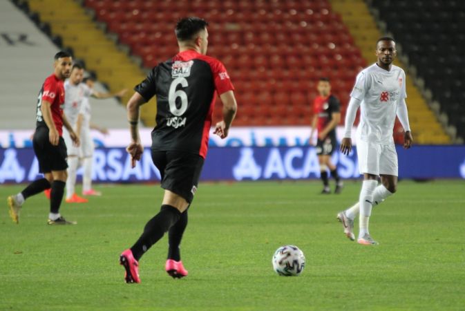 Süper Lig: Gaziantep FK: 0 - 1 Sivasspor Maç Sonucu 7