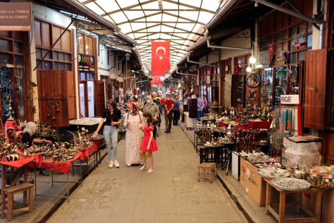 Gaziantep'in tarihi ve turistik mekanlarında kısıtlamasız cumartesi yoğunluğu 6