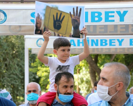 Mısır'daki idam kararları Gaziantep'te protesto edildi 4