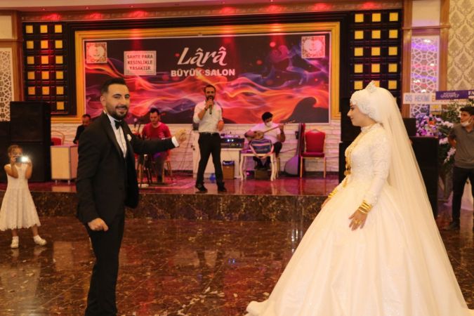 Foto Haber: Milli Eğitim Müdürü Yağcı Gazeteci Oğlunu Evlendirdi...İHA muhabirinin mutlu günü... 2