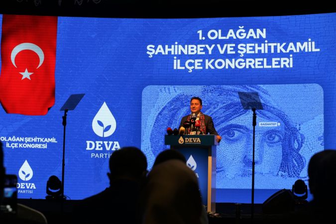 DEVA Partisi Genel Başkanı Babacan,Gaziantep'te  partisinin Şahinbey ve Şehitkamil ilçe kongrelerine katıldı: 2