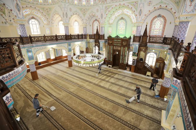 Foto Haber:Şehitkamil’deki camiler bayram namazına hazır 6
