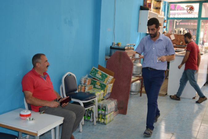 Gaziantep'te çay ocağı işletmecisinden 2 doz aşı olana Türk kahvesi ikramı 2
