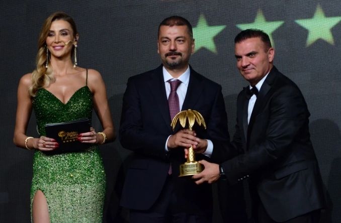 Gaziantepli başarılı sanayici “Yılın Spor ve Çevre Dostu İş Adamı” ödülüne layık görüldü" 1