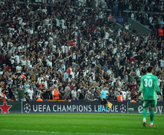 Maç Sonucu: Beşiktaş: 0 - Borussia Dortmund: 2  Beşiktaş bu sezonki ilk golünü Devler Ligi’nde yedi... 12