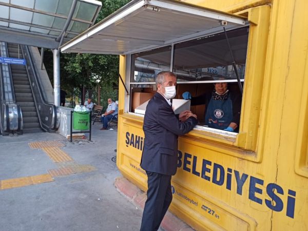 Foto Haber:Şahinbey’de her gün 8 bin 500 kişiye çorba ikram ediliyor 2