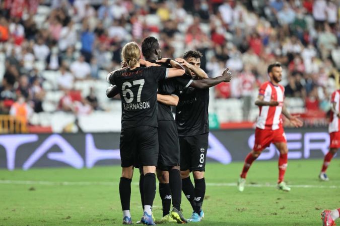 Foto Haber.:Balotelli Show Devam Ediyor!Adana Demirspor’un "Super Mario’su" Balotelli'de gol yağmuru 2