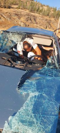 Son Dakika: Foto Haber...Gaziantep'te 2 araç Çarpıştı! Araçta Sıkışan Kadın Sürücü Zorlukla Kurtarıldı... 5 yaralı 2