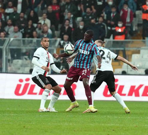 Foto Haber:Spor Toto Süper Lig: Beşiktaş: 1 - Trabzonspor: 2 (Maç sonucu) 9