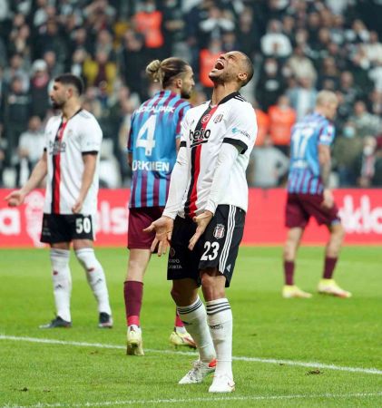 Foto Haber:Spor Toto Süper Lig: Beşiktaş: 1 - Trabzonspor: 2 (Maç sonucu) 13