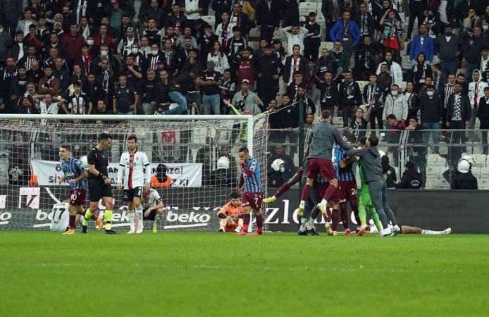 Foto Haber:Spor Toto Süper Lig: Beşiktaş: 1 - Trabzonspor: 2 (Maç sonucu) 17