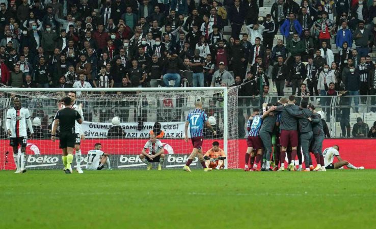 Foto Haber:Spor Toto Süper Lig: Beşiktaş: 1 - Trabzonspor: 2 (Maç sonucu) 18