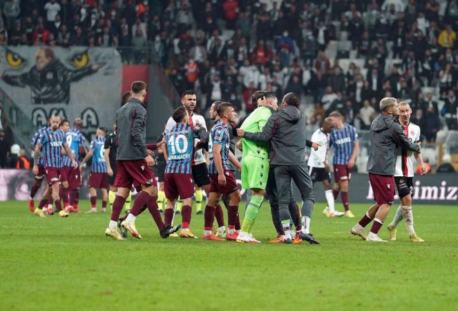 Foto Haber:Spor Toto Süper Lig: Beşiktaş: 1 - Trabzonspor: 2 (Maç sonucu) 24