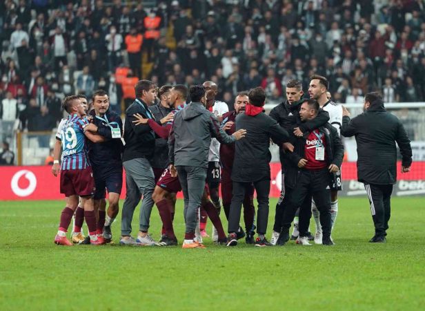 Foto Haber:Spor Toto Süper Lig: Beşiktaş: 1 - Trabzonspor: 2 (Maç sonucu) 45