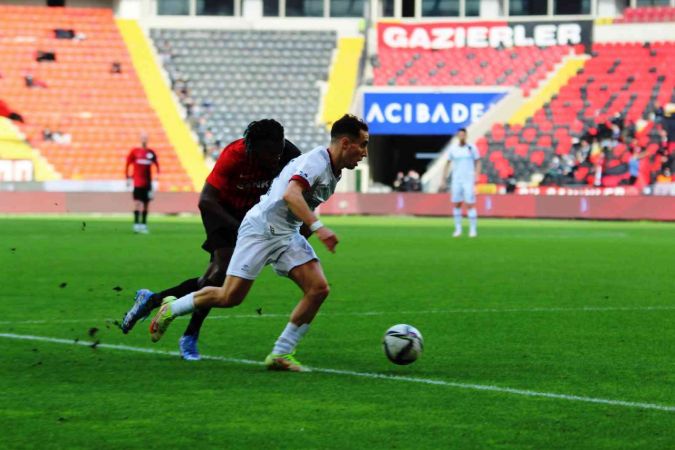 Fotoğraflarla Gaziantep FK - Fatih Karagümrük Maçı 8