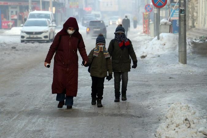 Foto Haber:Termometreler eksi 33 dereceyi gördü! Ağrı, Erzurum, Kars, Ardahan ve Iğdır'da dondurucu soğuklar etkili oluyor 14