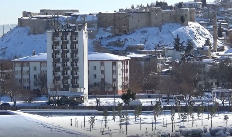 Foto Haber: Gaziantep’te yoğun kar yağışı sonrası hayat normale dönüyor 6