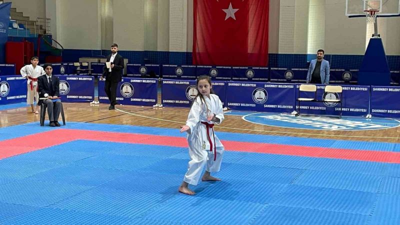 Karatenin şampiyonları Şahinbey’de belirlendi 2