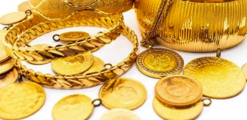 Altın fiyatları geriledi Gram altın 889 lira oldu! Yatırımcılar kara kara düşünür oldu. Mayıs ayında 1450 lira olacak denilen gram altın çakıldı 1