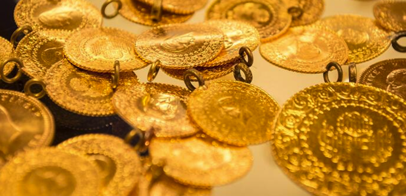 Altın fiyatları geriledi Gram altın 889 lira oldu! Yatırımcılar kara kara düşünür oldu. Mayıs ayında 1450 lira olacak denilen gram altın çakıldı 3