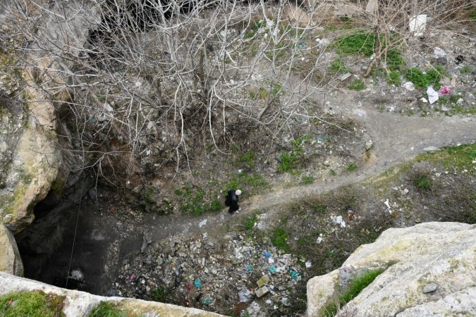 Gaziantep'te yaklaşık 60 yıldır mağarada kendir üretiyor...Gaziantep'in Unutulan El Emeği Mesleği 1