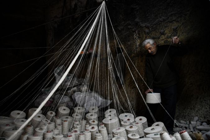 Gaziantep'te yaklaşık 60 yıldır mağarada kendir üretiyor...Gaziantep'in Unutulan El Emeği Mesleği 34