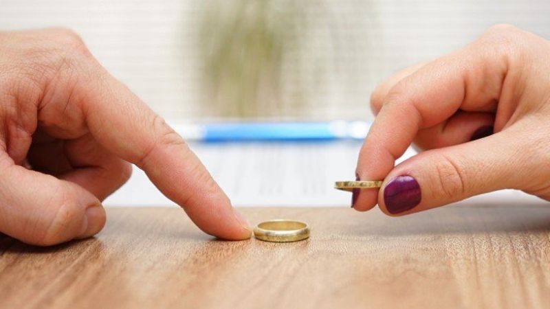 Eşinden Boşanan, Boşanma Arifesinde Olanlar İçin Resmen Duyuruldu: Bunu Yaparsanız Büyük Cezası Olacak! 2