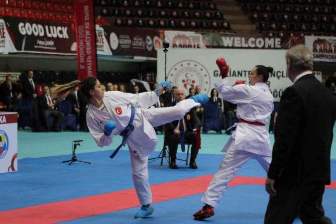 57. Avrupa Büyükler Karate Şampiyonası, Gaziantep’te final müsabakalarıyla devam ediyor. 8