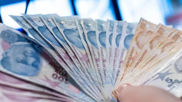 Halkbank 20 Bin TL İhtiyaç Kredisi Fırsatını Başlattı! Emeklilere Düşük Oranlar Sunuldu! 3