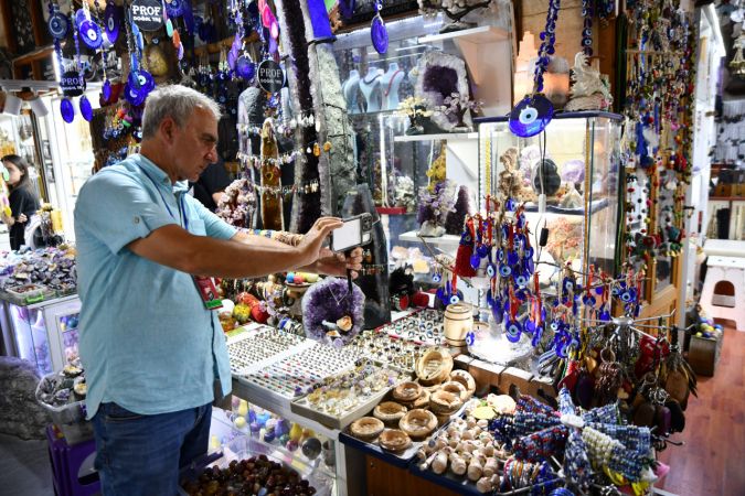 Gaziantep'te Kültür ve Turizm Bakanlığı ile Büyükşehir Belediyesi iş birliğiyle düzenlenen 7. Uluslararası Turizm Filmleri Festivali için yurt dışından gelen katılımcılar Gaziantep'i gezdi 8