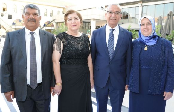 Gaziantep'te Muhteşem Düğün! Siyaset ve iş dünyası ile medikal sektörü ve sağlık sektörü düğüne akın etti 6