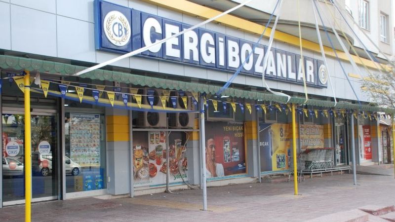 Cergibozanlar Market'in Dev İndirim Kampanyası, 3 Gün Sonra Sonlanacak! Şampuanlar, Islak Mendiller, Atıştırmalıklar Yok Pahasına Satışta! 1