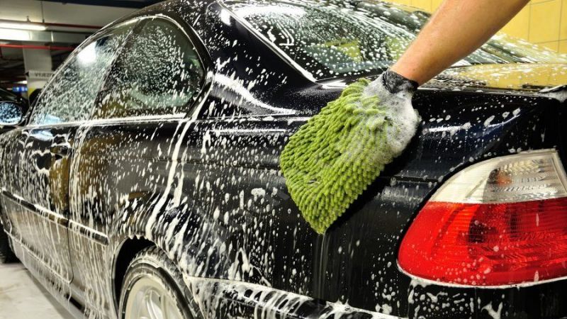 Araç Sahipleri Dikkat! Aracınızı Temizlemek İsterken Çiziklerin Oluşmasına Sebep Olabilirsiniz! Araba Yıkarken Nelere Dikkat Edilmelidir? 4