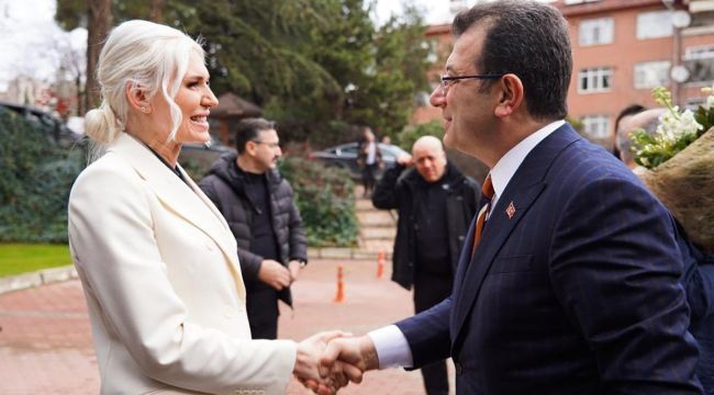 Tüm Türkiye Bilecik Belediyesi Başkan Vekili Melek Mızrak Subaşı’nı konuştu! Capsler sosyal medyada aldı başını gitti! Meğer… 2