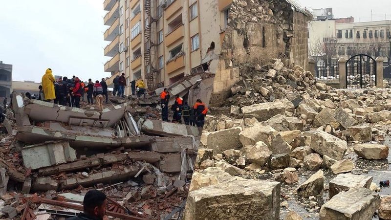 Gaziantep ve deprem bölgelerinde son durum ! Deprem bölgelerindeki tablonun acısı bir kez daha katlandı! Vefat edenlerin sayısı 35 bini aştı! 1