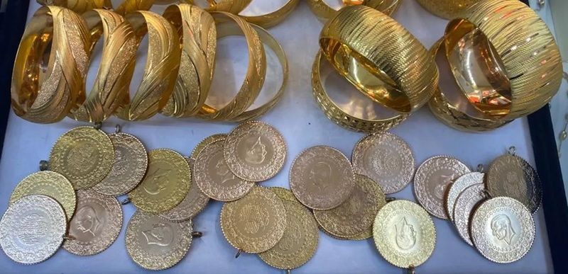 Altında değer kaybı artmaya başladı; gram altın, o seviyeye kadar düştü! İşte anlık Gaziantep altın fiyatları… 2