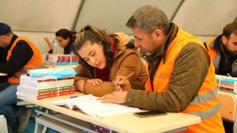 Fatma Şahin, Gaziantep'te Öğrencilere Verilecek Maddi Desteğin Detaylarını Açıkladı! Karşılıksız 1.000 TL İçin... 1