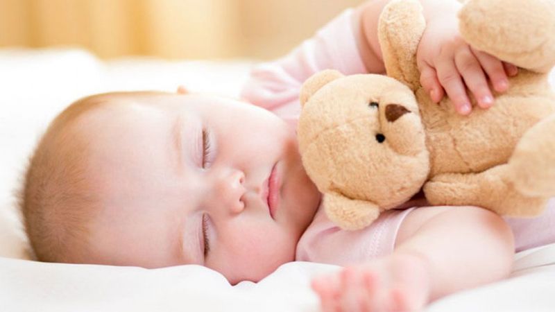 Bebeklerde uyku eğitimi nasıl olmalı? Bebeklere uyku eğitimi ne zaman verilmelidir? 1
