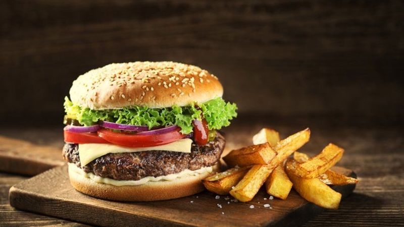 Kendi Hamburgerinizi Kendiniz Yapın! Dışarıda Hamburgere Para Vermeye Son Verecek Tarif! 3