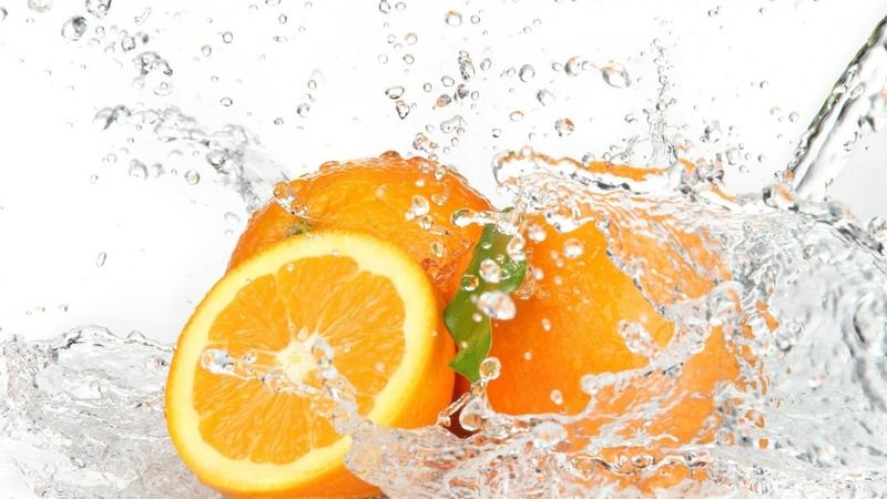 Sakın, sebze ve meyveleri sirkeli suda bekletmeyin! Bu yöntemin işe yaramadığı ortaya çıktı: Sirkeli su yerine… 1