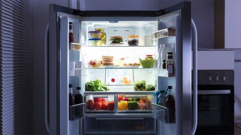 Buzdolabınızda asla bu yiyecekleri bulundurmayın! Bal, reçel, sarımsak… Daha pek çok yiyecek kesinlikle buzdolabında saklanmamalı! 2