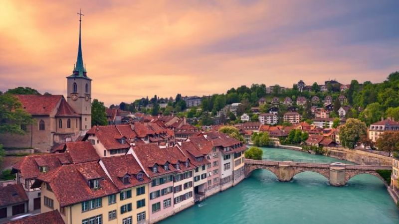 Dünyanın en zengin ülkesi İsviçre'ye vatandaşlık nasıl alınır? Başvuru şartları.. 1