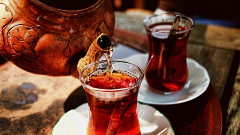 Çay demlemeden önce mutlaka okuyun: Bu püf noktalar, hayatınızda içtiğiniz en lezzetli çayı içmenizi sağlayacak! Meğer demlemeden önce çayı yıkamak… 3